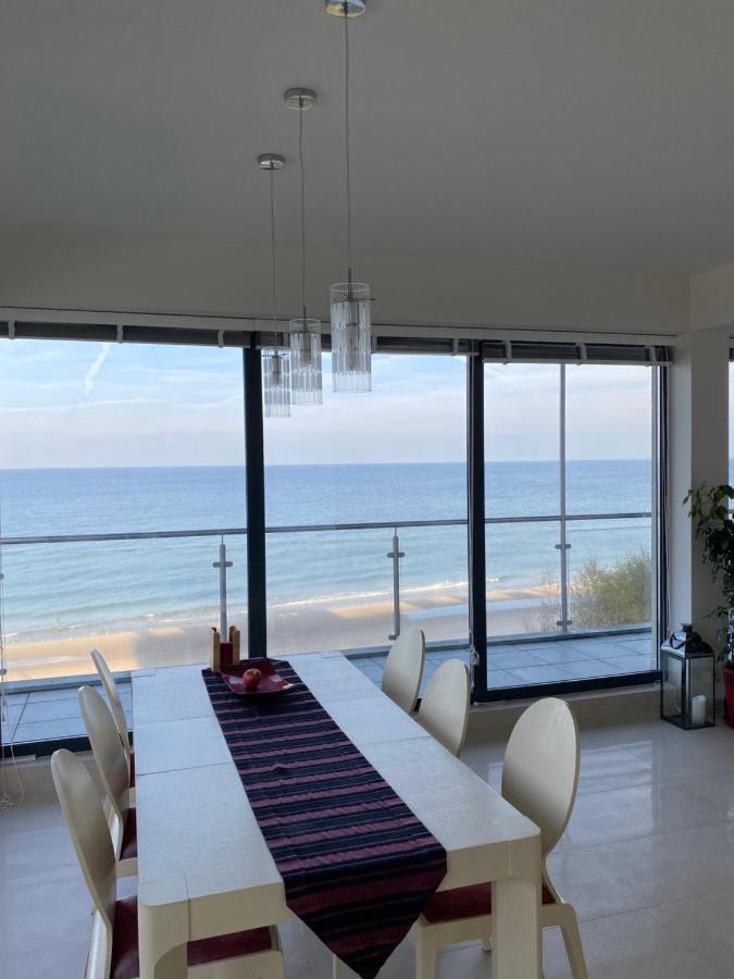 Penthouse Bluesky Apartment Rewal Bagian luar foto